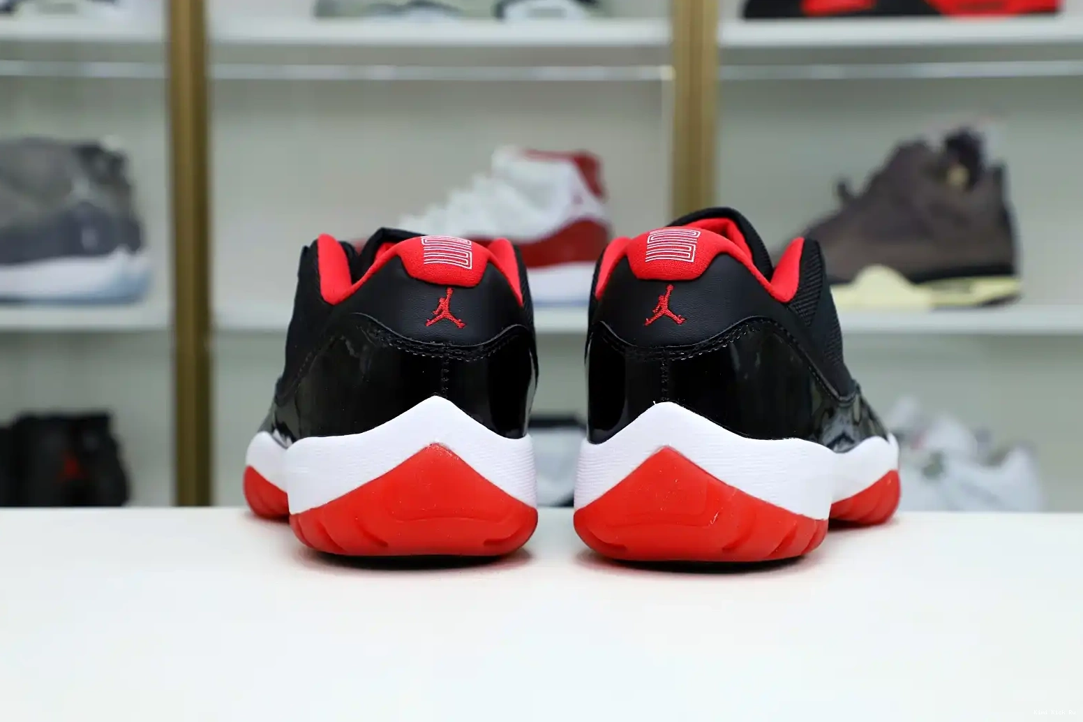 AIR JORDAN BRED RETRO 11 Kimikick LOW 0702